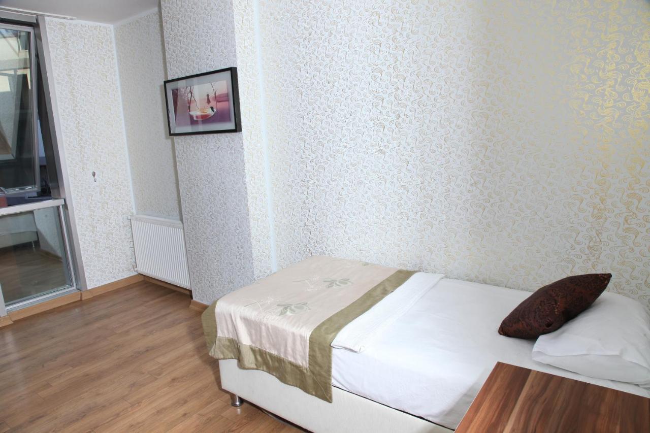 Garden Hill Hotel Istanbul Bagian luar foto