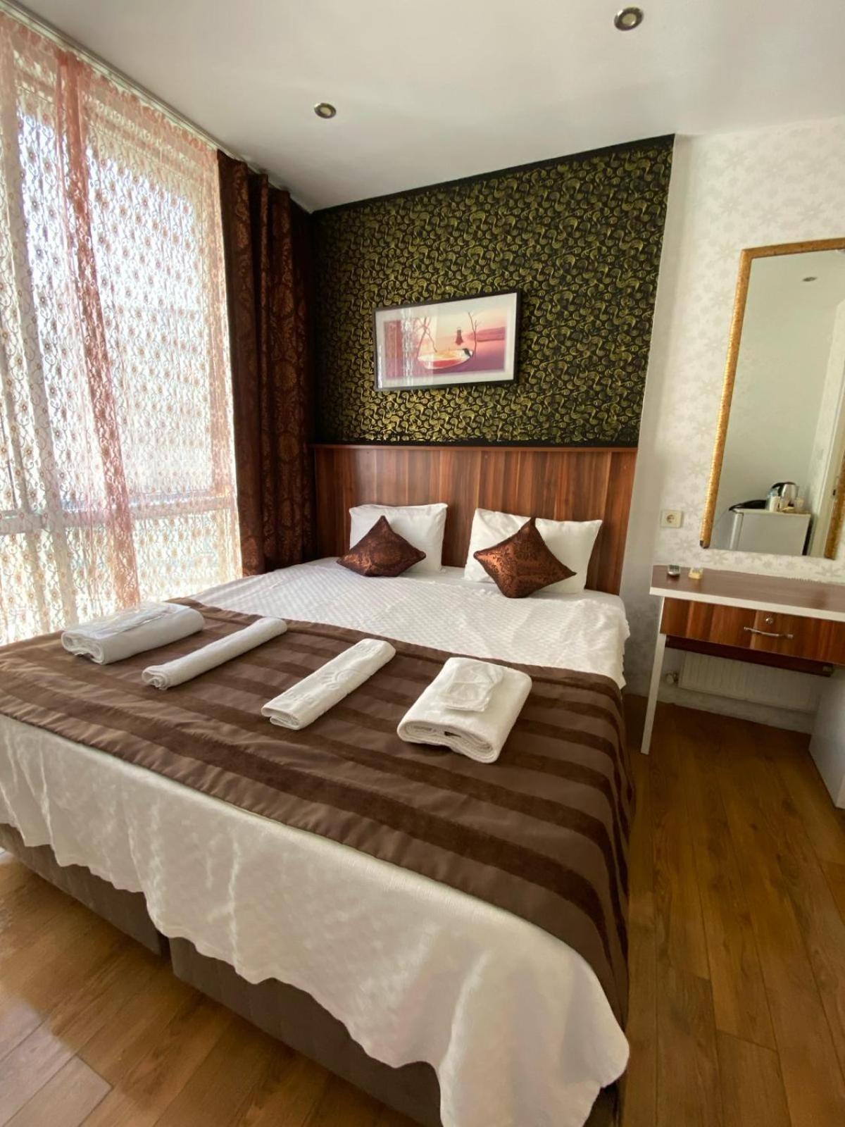 Garden Hill Hotel Istanbul Bagian luar foto